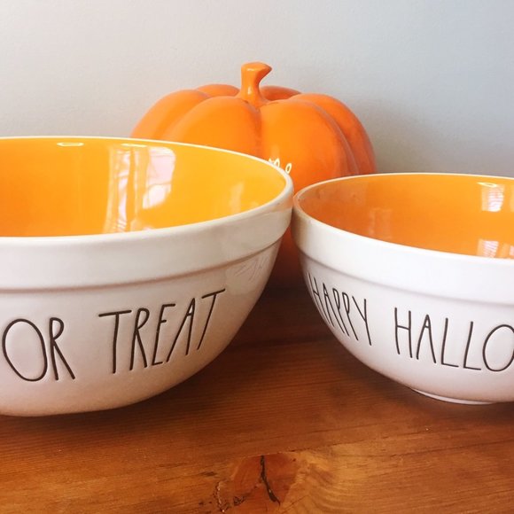 Rae Dunn Trick or Treat and Happy Halloween Mixing Bowl Set - Picture 1 of 2